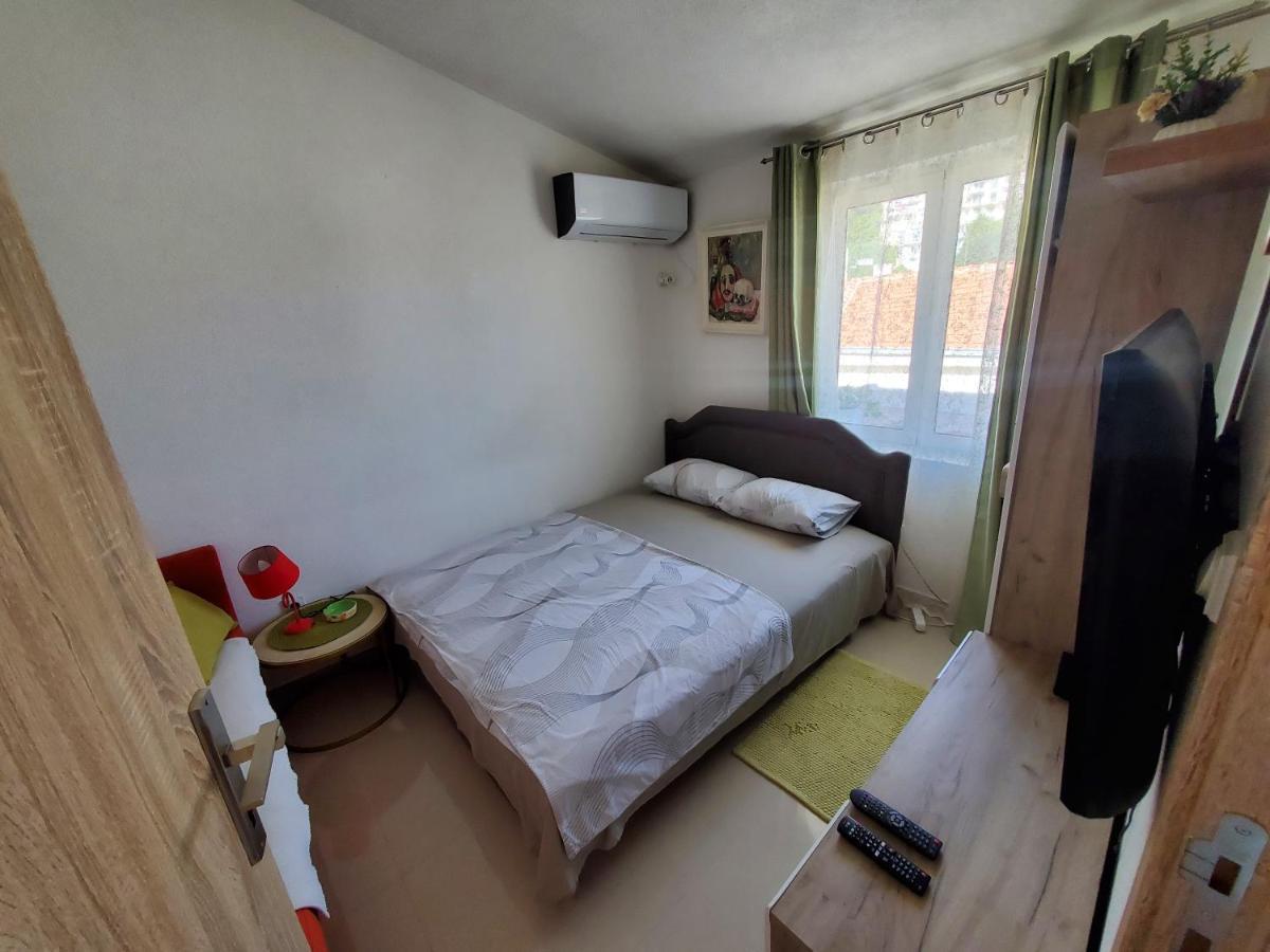 Apartmani Liki Улцинь Экстерьер фото