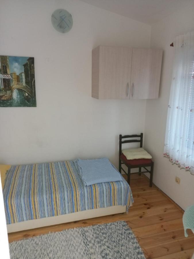 Apartmani Liki Улцинь Экстерьер фото